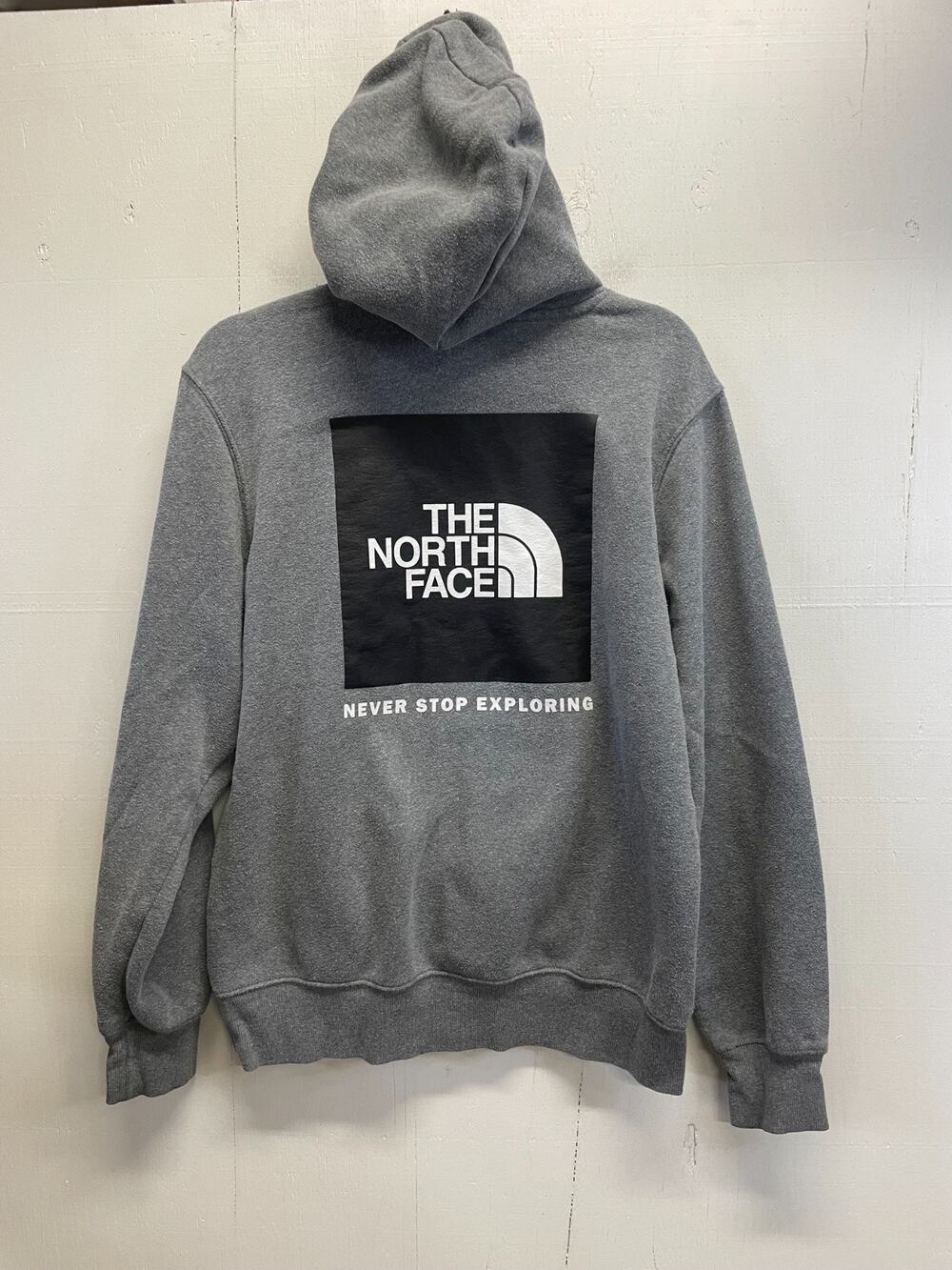 The North Face Men's Pullover Hoodie Size Medium Gray - Large Logo On Back